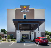Comfort Inn  Suites Tulsa Catoosa - Accommodation Deal