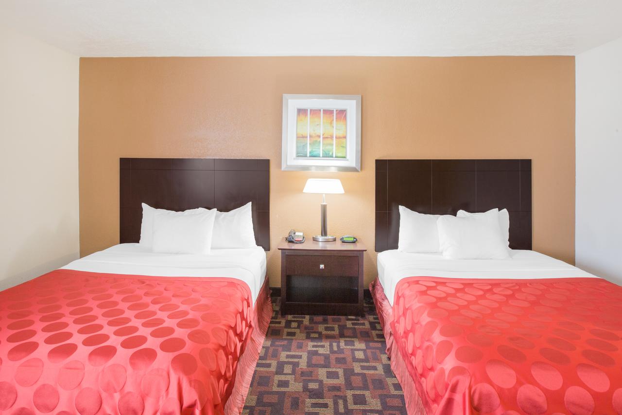 Ramada By Wyndham Tulsa - thumb 17