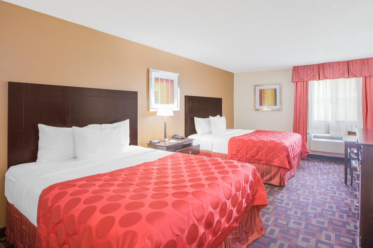 Ramada By Wyndham Tulsa - thumb 10