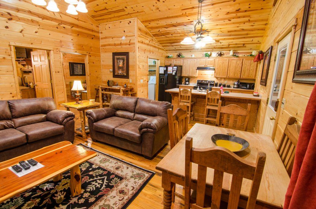 4R Escape Lodge (2 Bdrm) (Luxury Cabin) (Hot Tub) Cabin - thumb 5