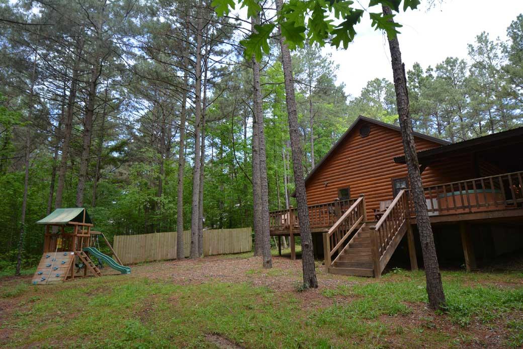 4R Escape Lodge (2 Bdrm) (Luxury Cabin) (Hot Tub) Cabin - thumb 18