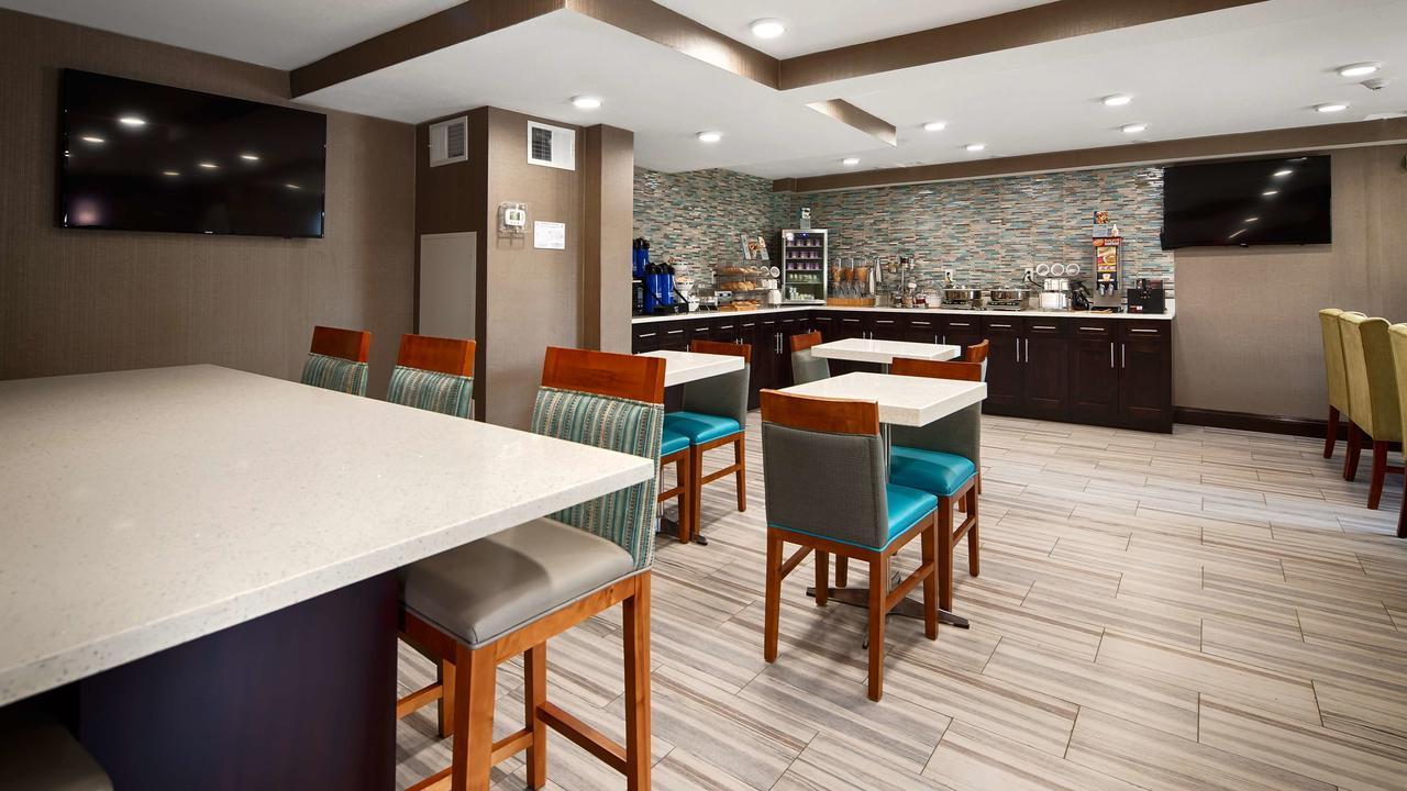 Best Western Plus Hardeeville Inn & Suites - thumb 30