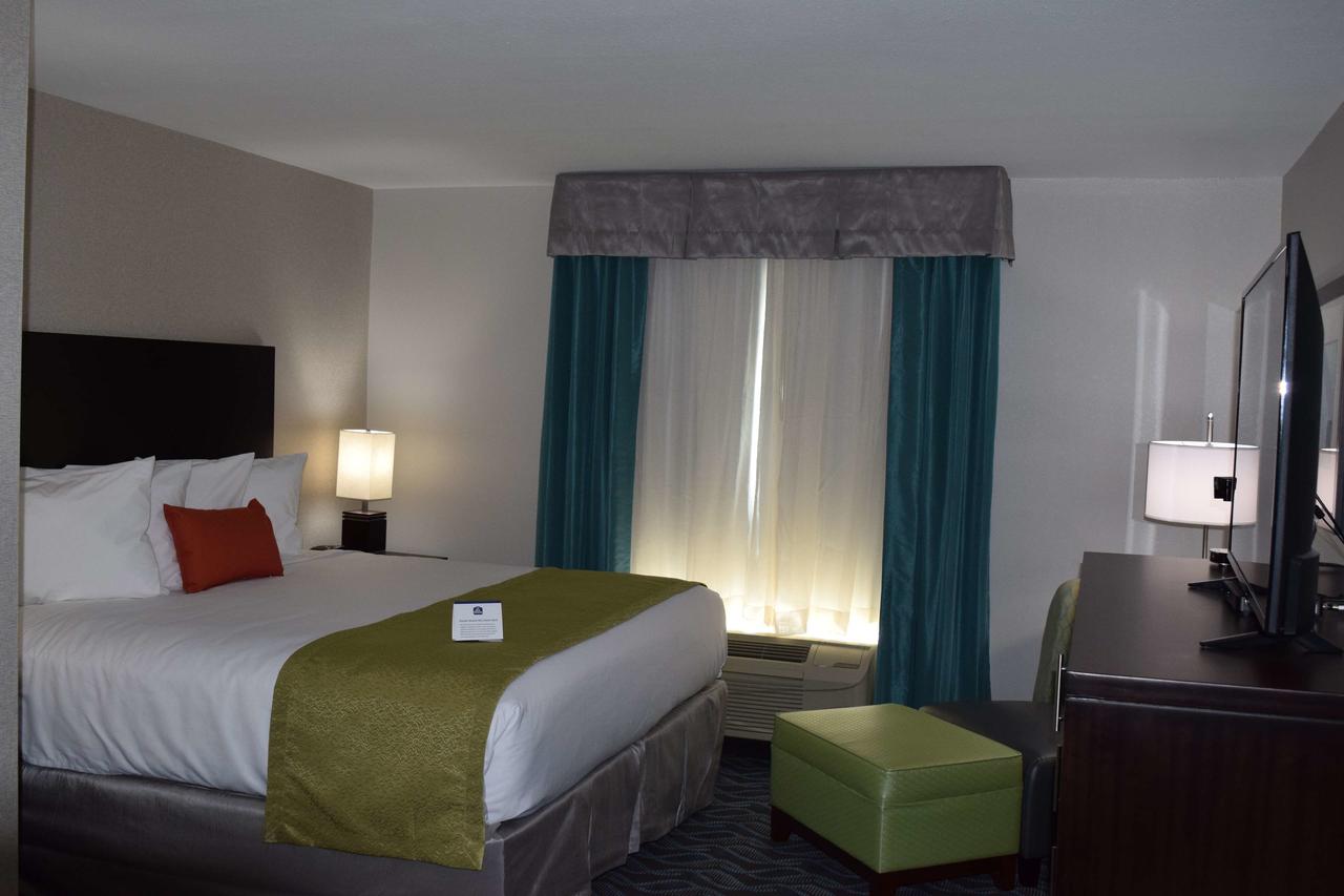 Best Western Plus Hardeeville Inn & Suites - thumb 18