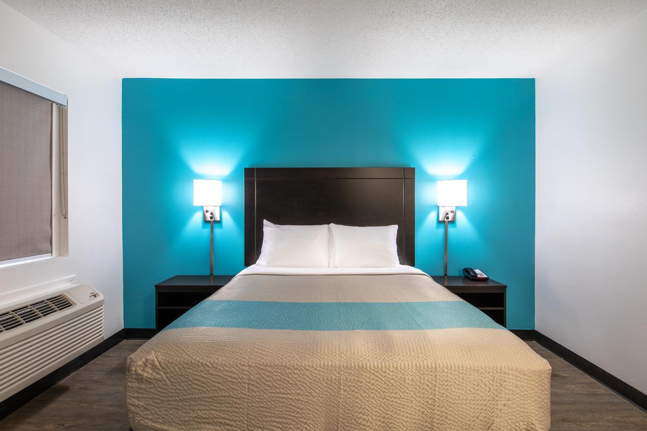 Motel 6 Greenville, SC- I-85 Near Downtown - thumb 7