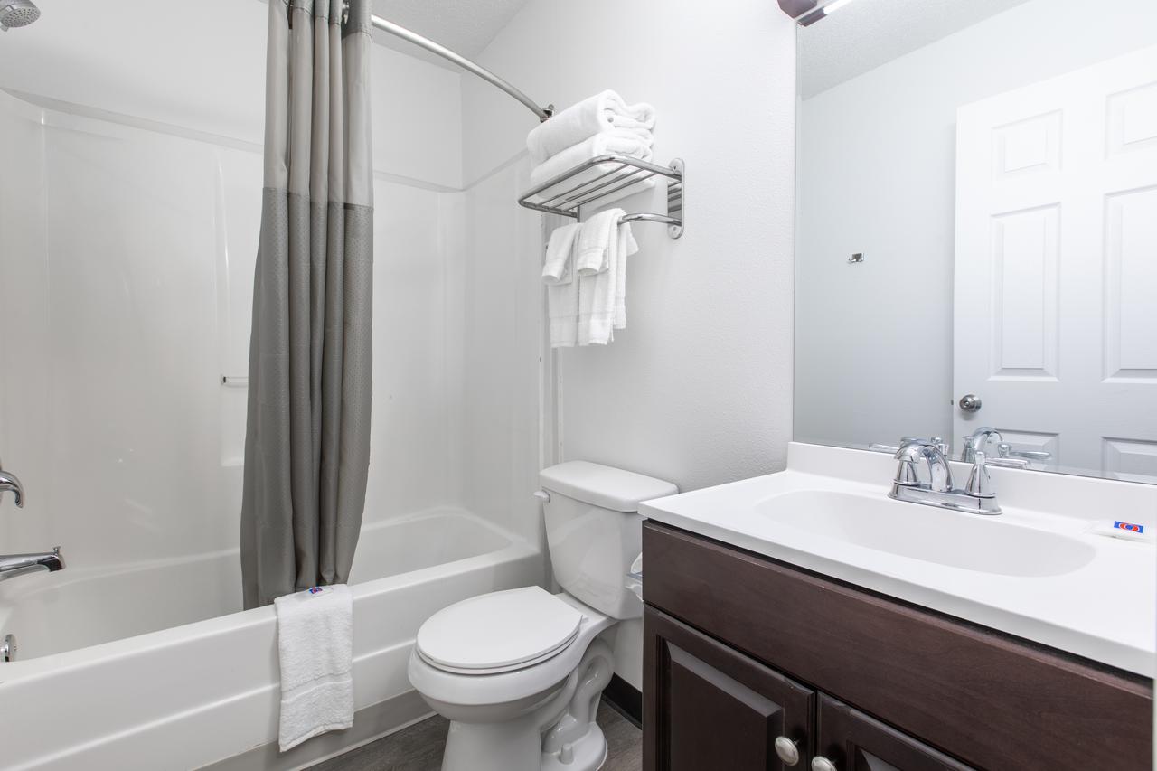 Motel 6 Greenville, SC- I-85 Near Downtown - thumb 10