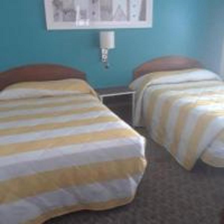 InTown Suites Extended Stay Greenville SC - Wade Hampton - thumb 2