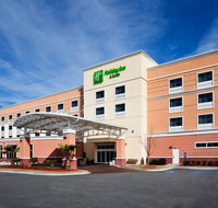 Holiday Inn Hotel  Suites Beaufort at Highway 21 - Accommodation Deal