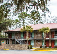 Rodeway Inn St. Helena  Beaufort South - Accommodation Deal