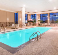 Howard Johnson by Wyndham Rapid City - Accommodation Deal