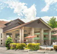 Evergreen Smoky Mountain Lodge  Convention Center - Accommodation Deal