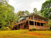 Booking Turtletown Accommodation Deal