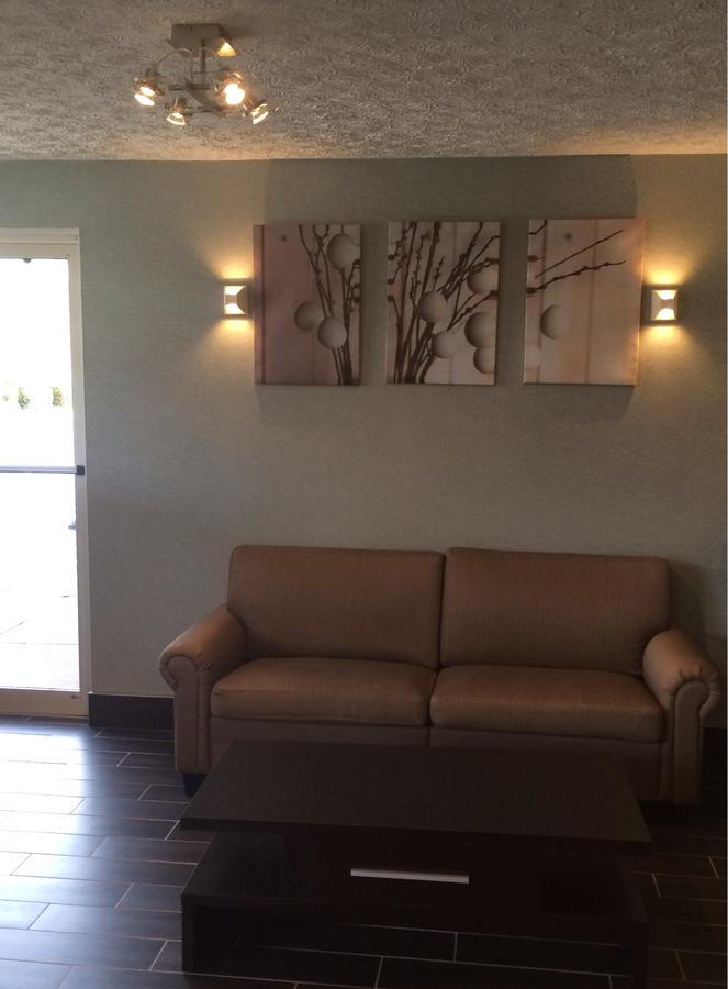 Boarders Inn And Suites By Cobblestone Hotels - Ashland City. - thumb 6