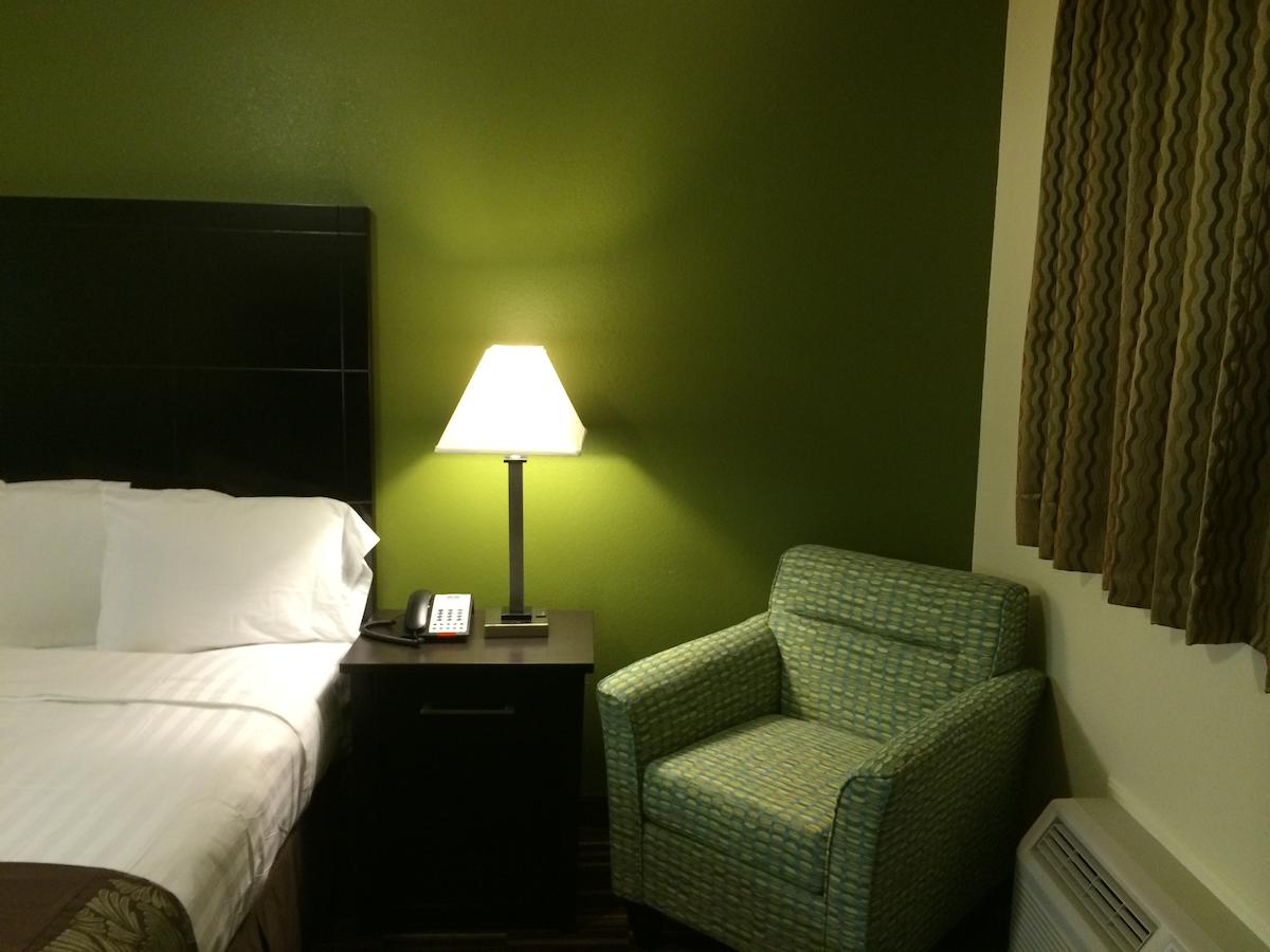 Boarders Inn And Suites By Cobblestone Hotels - Ashland City. - thumb 16