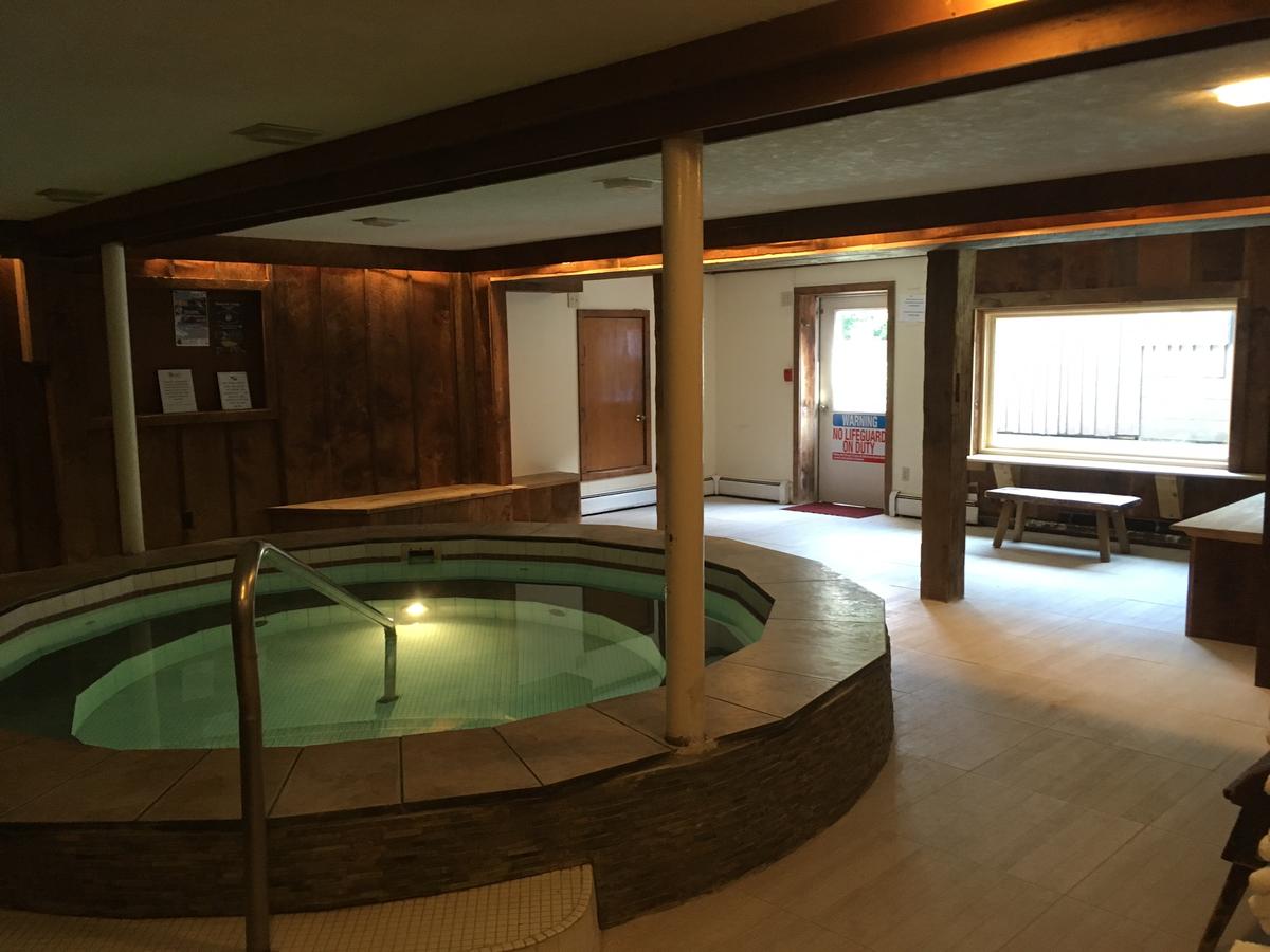 Summit Lodge - thumb 2