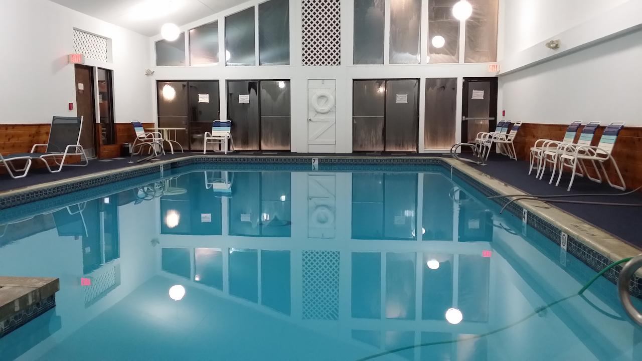 Cascades Lodge - thumb 0