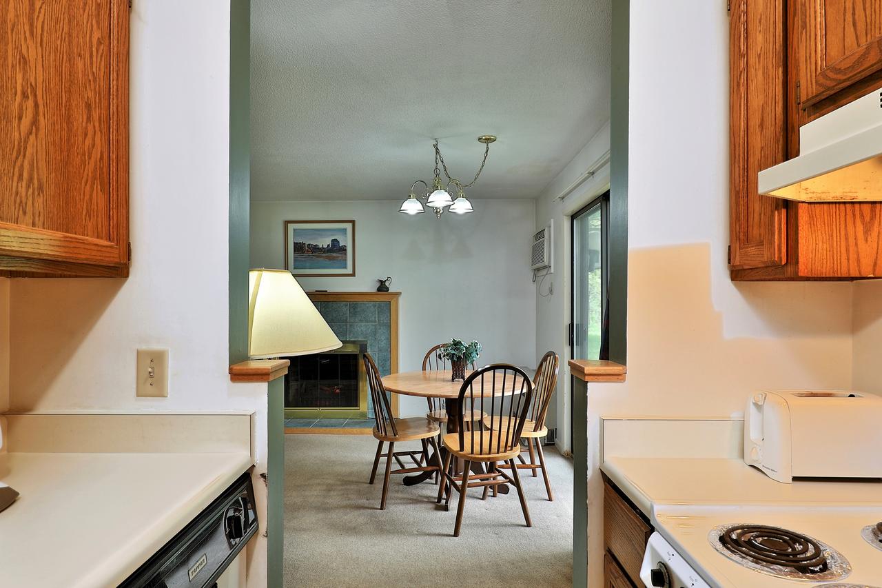 Cedarbrook Queen Suite 106 - thumb 11