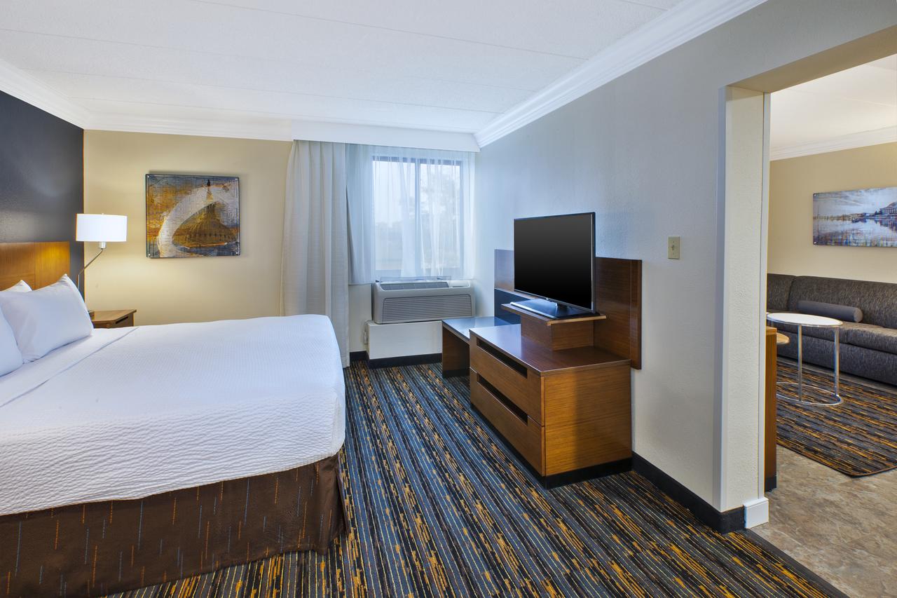 Fairfield By Marriott Inn & Suites Herndon Reston - thumb 7