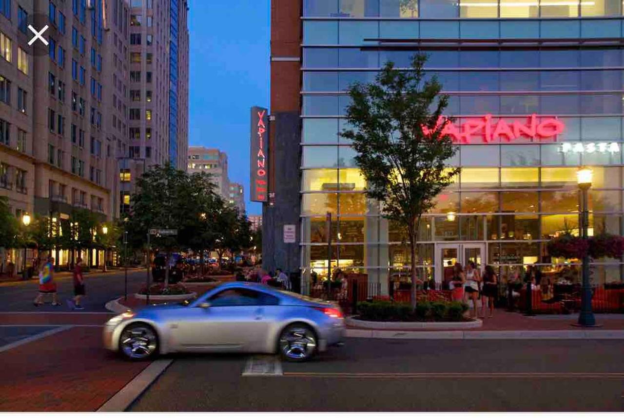 SPARKLING CLEAN PRIVATE BED&BATH NEAR IAD AIRPORT - thumb 13