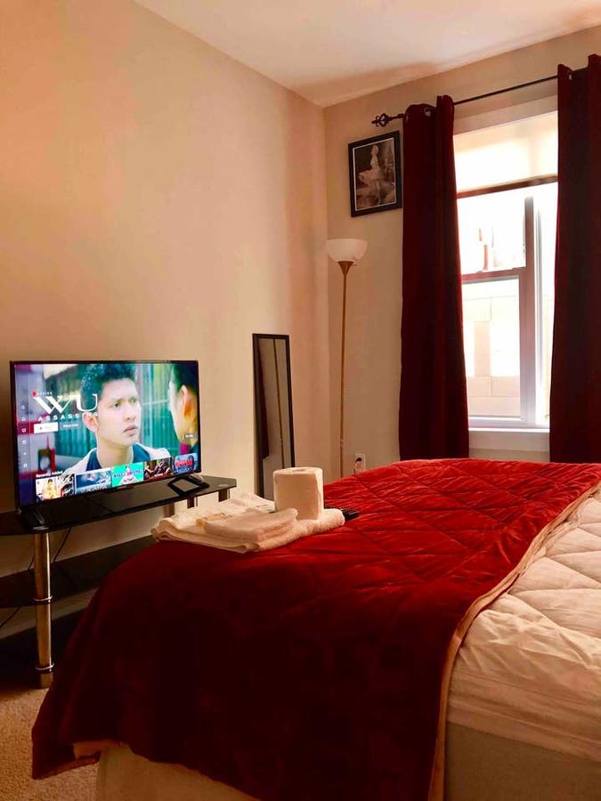 SPARKLING CLEAN PRIVATE BED&BATH NEAR IAD AIRPORT - thumb 12