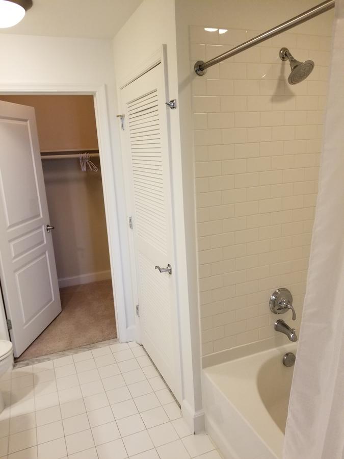 Dulles Station Apartments - thumb 42