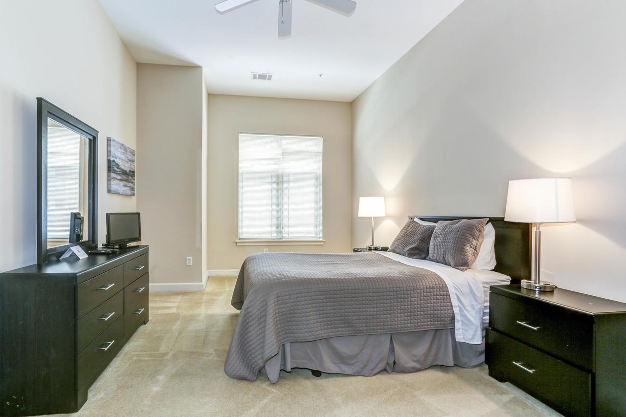 Dulles Station Apartments - thumb 24