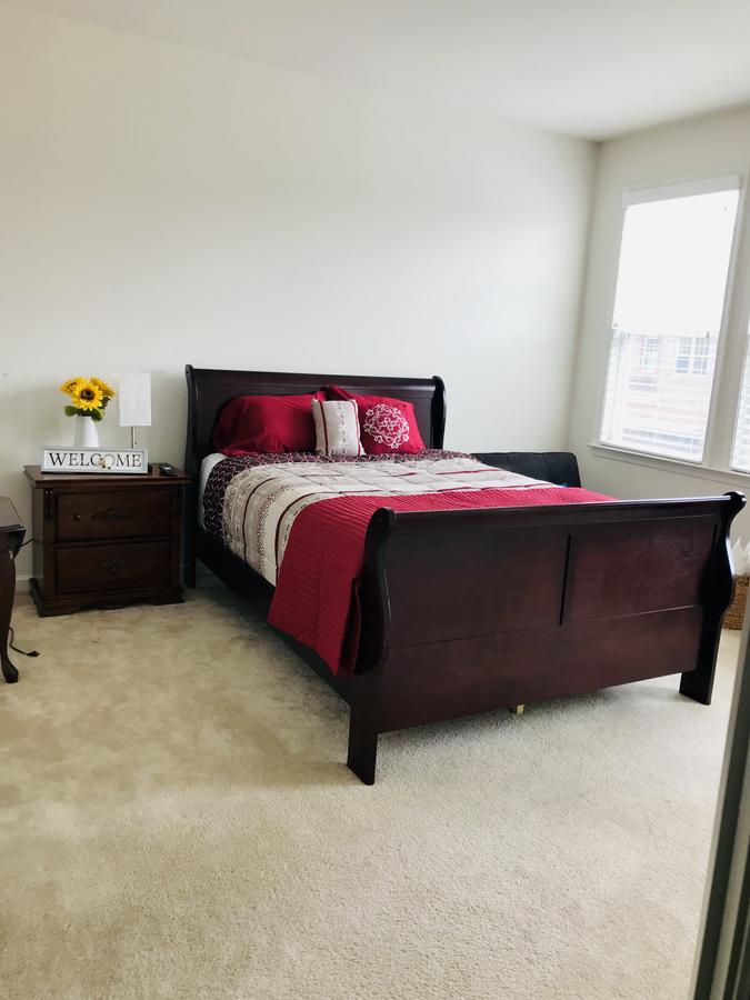 Couple's Romantic Getaway - thumb 7