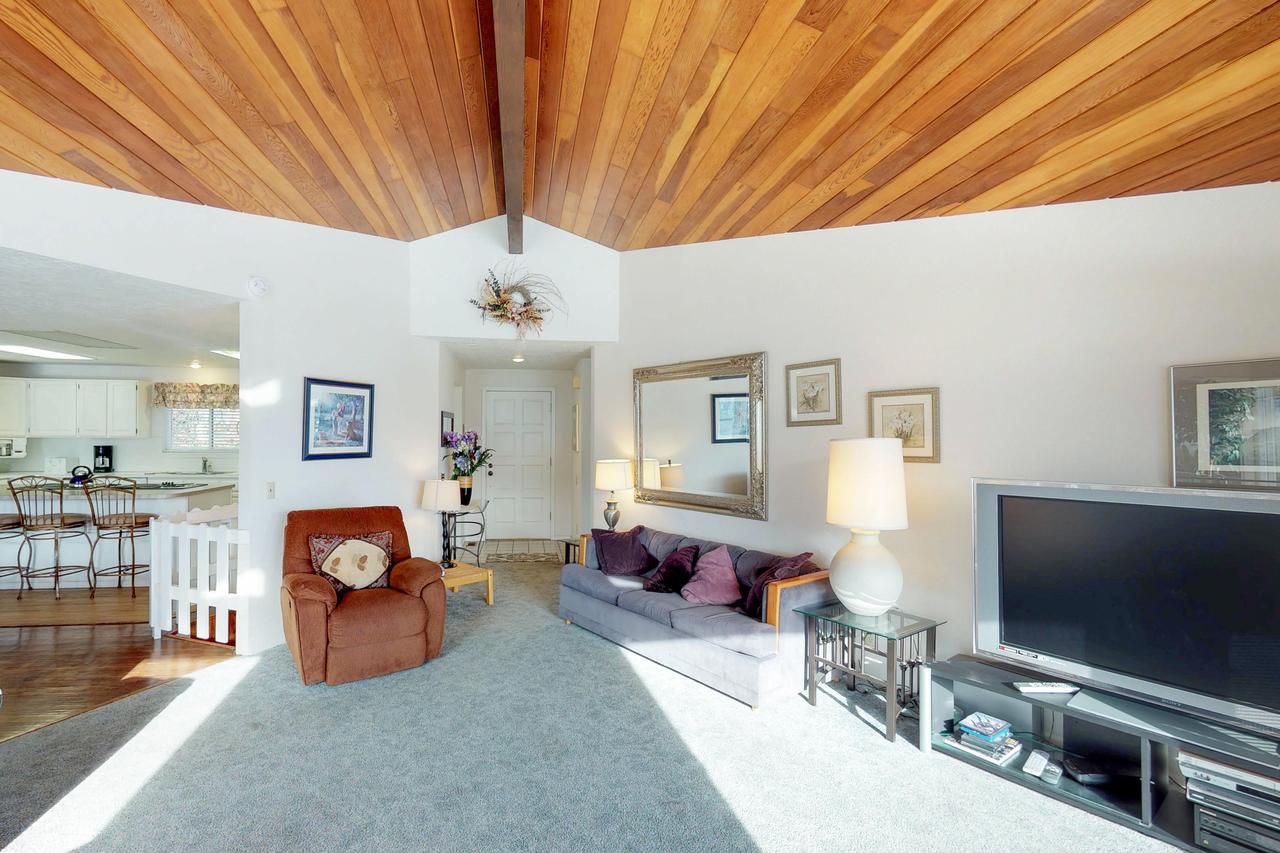 Quail Haven Retreat - thumb 4