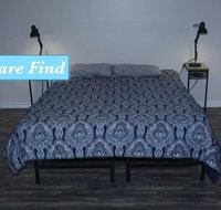 Comfortable Stay Five Minutes Away - Accommodation Deal