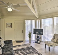 'A Little Taste of Paris' Treehouse on Lake Marion - Accommodation Deal