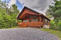 'American Dream' - Smoky Mtn Cabin with Hot Tub  View Accommodation Deal