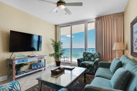 0608 -1B/2 Bath With Bonus Room. Master Bedroom  Living Room Face the Gulf Accommodation Deal