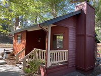1 Bedroom Cabin with Kitchen  Fireplace at Cozy Hollow 8 Accommodation Deal