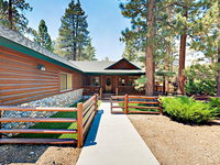 102 North Teakwood Dr Home Accommodation Deal