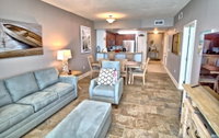 1108 - 1B/2 Bath With Bonus Room. Newly Renovated April 2018 All new Accommodation Deal