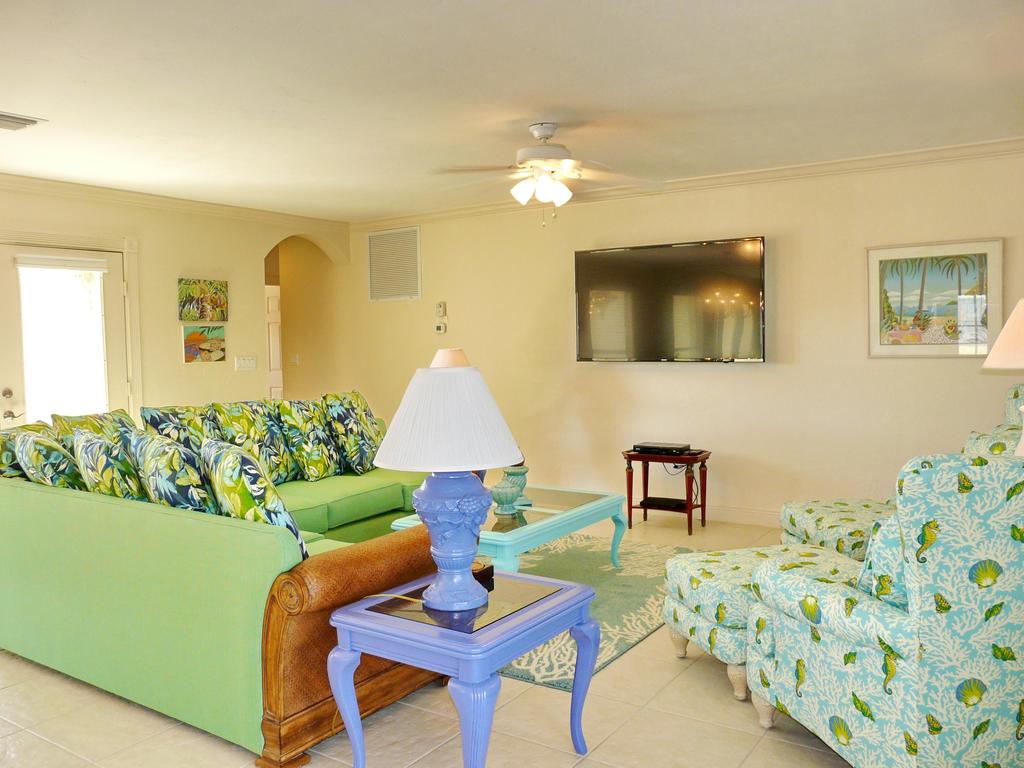 438 Kendall Drive - thumb 2