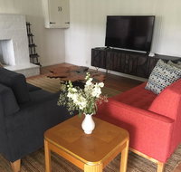 5208 Pine Street - Accommodation Deal