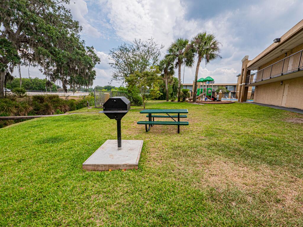 A-P-T Suites Lakeland - thumb 3