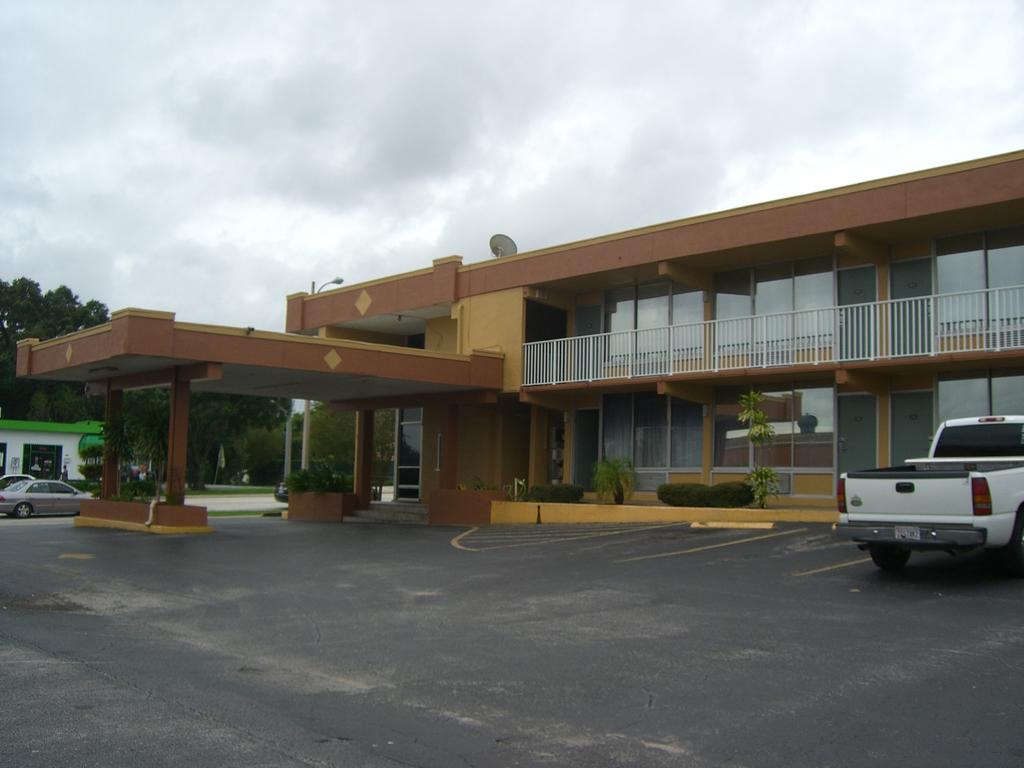 America's Best Inn & Suites-Lakeland - thumb 2