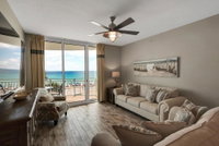 Aqua 0208 - Renovated May 2018 - New tile furniture paint art work Accommodation Deal