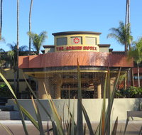 Atrium Hotel Orange County - Accommodation Deal