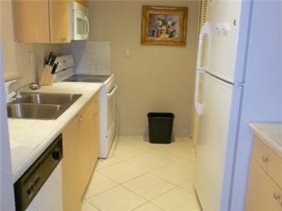 Bayshore One-Bedroom Apartment 2642 - thumb 1