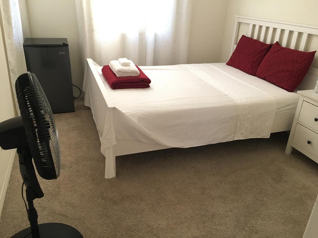 Beautiful Private Room - thumb 1