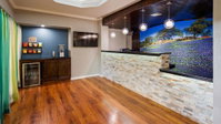 Booking Burnet Accommodation Deal