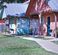 Blanco Riverside Cottages - Accommodation Deal