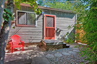 Cottage w/Fireplace Walk to Downtown Ashland Accommodation Deal
