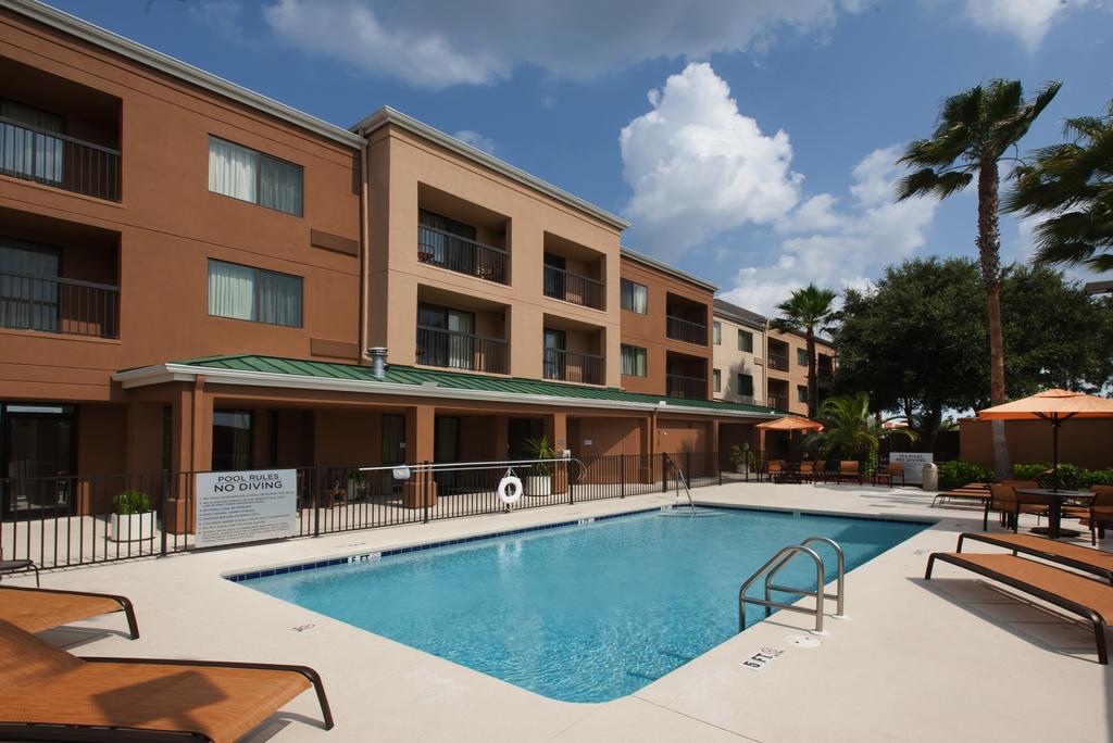Courtyard Lakeland - thumb 3