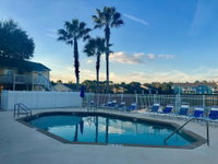 Family Deluxe 3BD Condo Apartment Disney Accommodation Deal