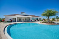 Fantastic Bedroom townhouse in gated resort 10 min to Disney Accommodation Deal