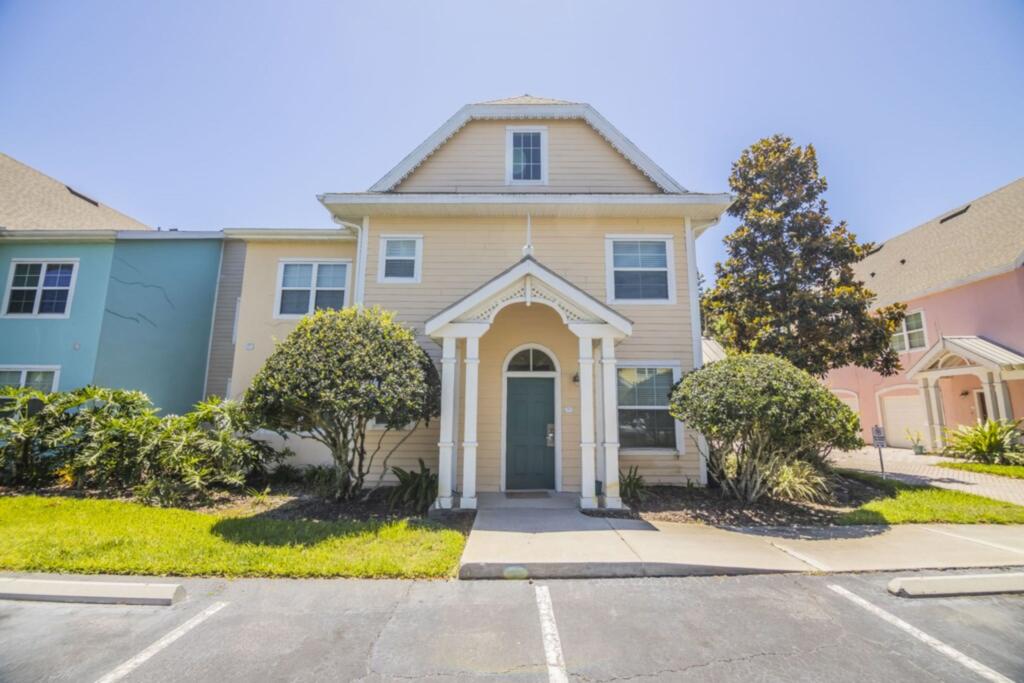 Fantastic Runaway Beach Condo - thumb 0
