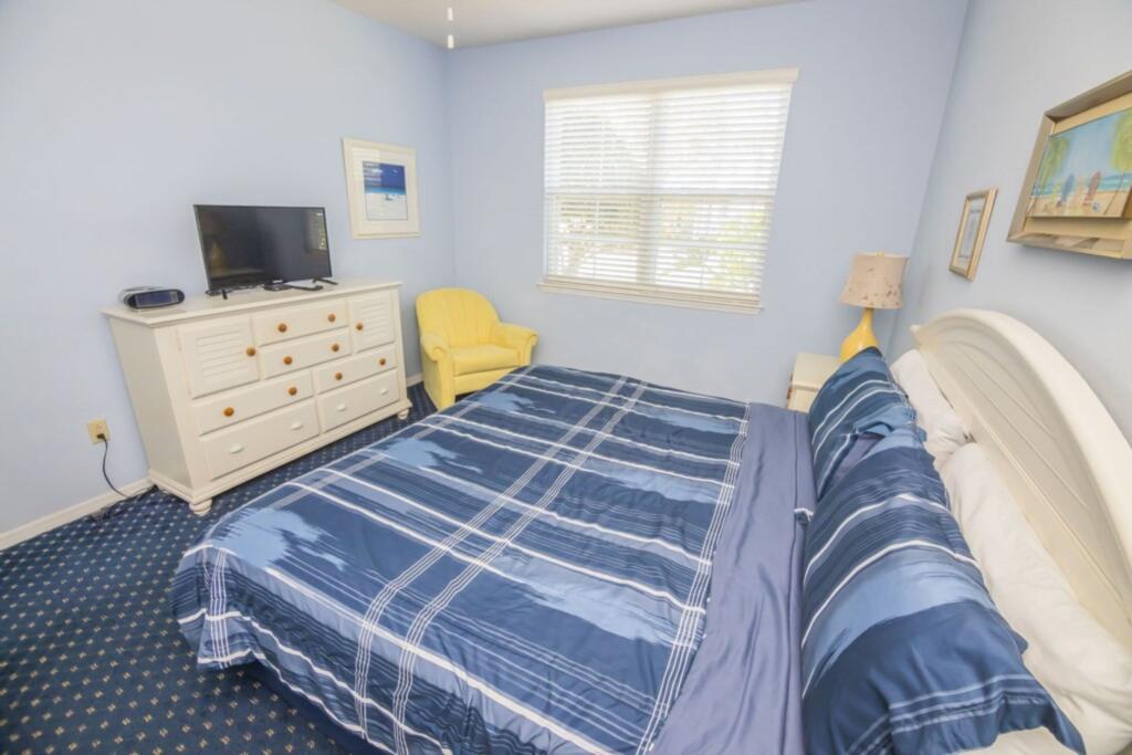 Fantastic Runaway Beach Condo - thumb 2
